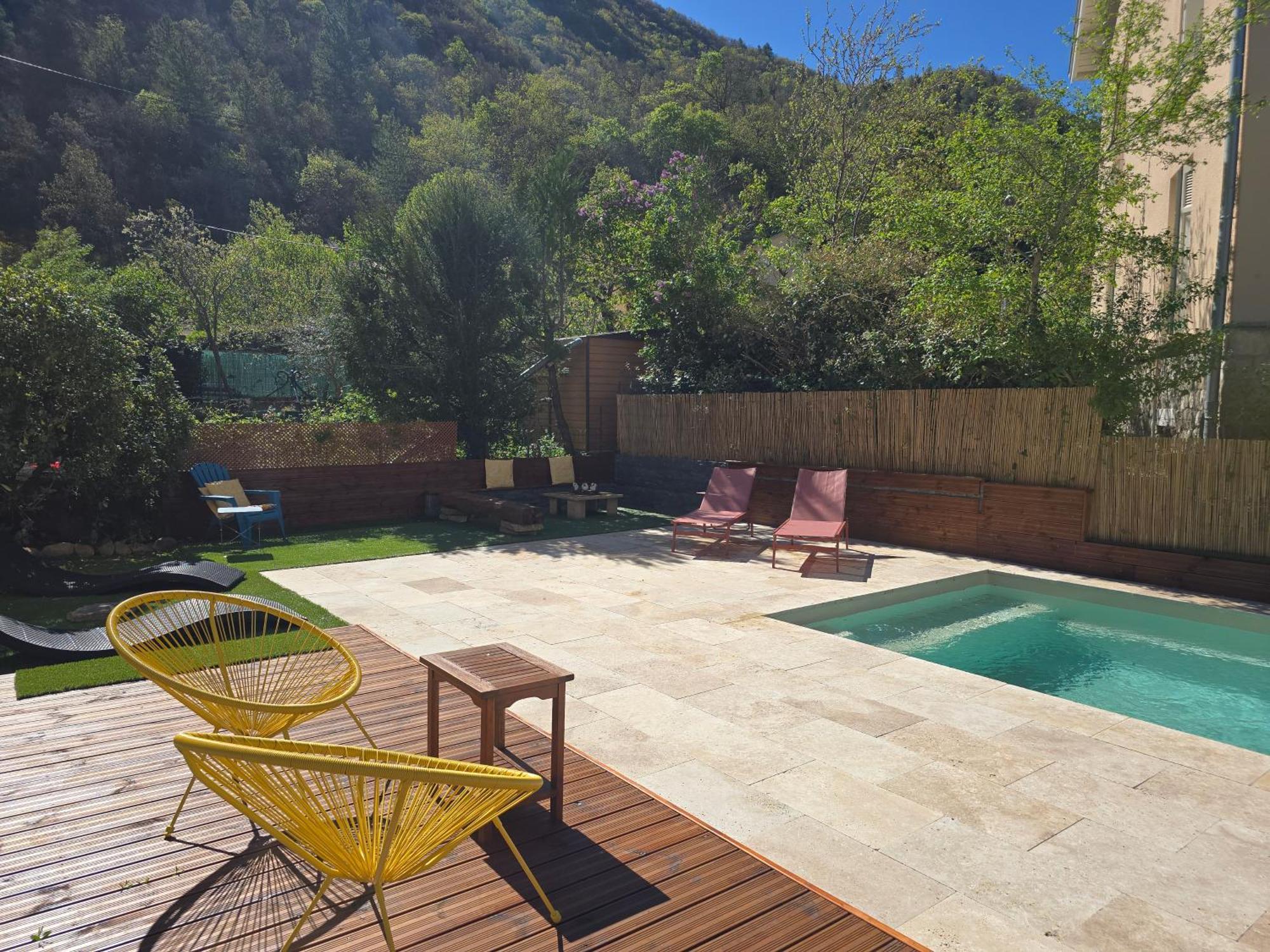 Charmant T3 Avec Piscine Digne-les-Bains Exterior photo